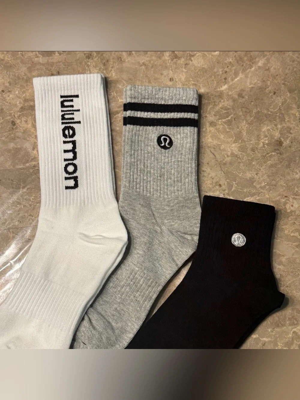 New Women’s Lululemon Athletica Socks  3 pairs Size Medium  Socks stretch